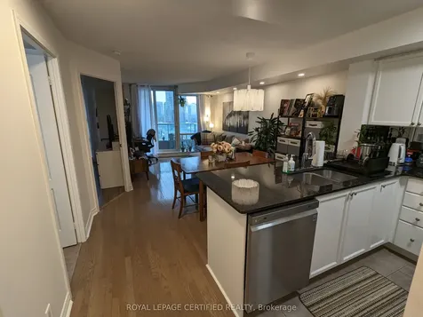 1 Elm Drive W Mississauga ON L5B 4M1
