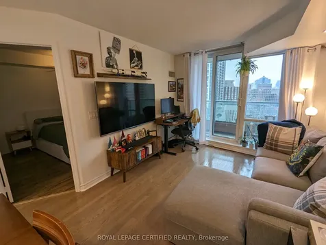 1 Elm Drive W Mississauga ON L5B 4M1