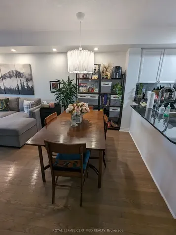 1 Elm Drive W Mississauga ON L5B 4M1