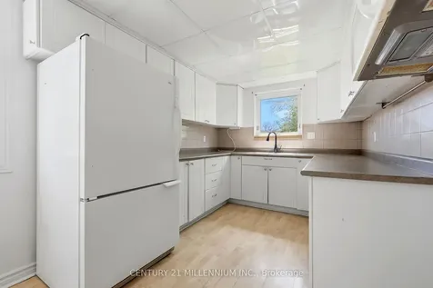 30 Milford Crescent Brampton ON L6S 3E3
