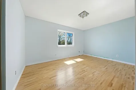 30 Milford Crescent Brampton ON L6S 3E3