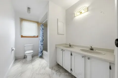 30 Milford Crescent Brampton ON L6S 3E3