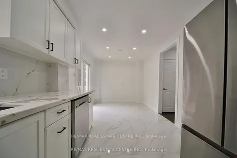 20 Mozart Crescent Brampton ON L6Y 2W7