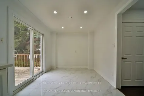 20 Mozart Crescent Brampton ON L6Y 2W7