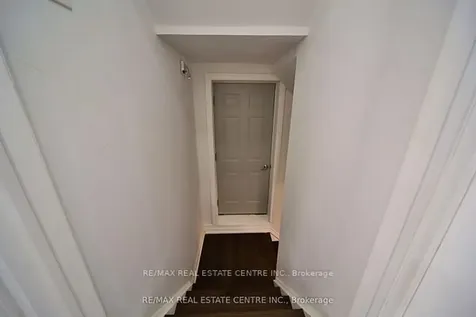20 Mozart Crescent Brampton ON L6Y 2W7
