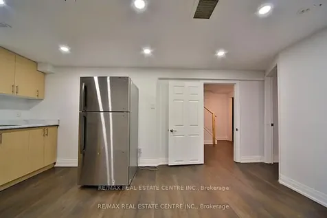 20 Mozart Crescent Brampton ON L6Y 2W7