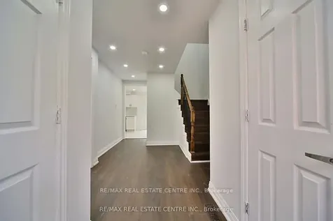 20 Mozart Crescent Brampton ON L6Y 2W7