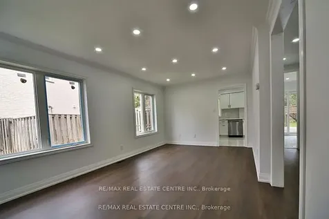 20 Mozart Crescent Brampton ON L6Y 2W7
