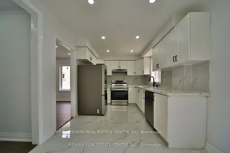 20 Mozart Crescent Brampton ON L6Y 2W7