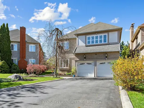 1478 Estes Crescent Mississauga ON L5V 1M4