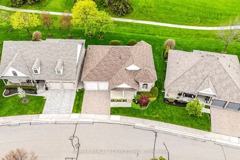14 Yorkwood Trail Brampton ON L6R 3J3