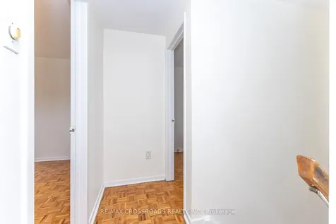 7340 Leesburg Street Mississauga ON L4T 3R6