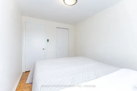 7340 Leesburg Street Mississauga ON L4T 3R6