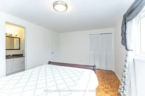 7340 Leesburg Street Mississauga ON L4T 3R6
