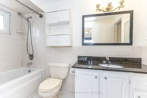 7340 Leesburg Street Mississauga ON L4T 3R6