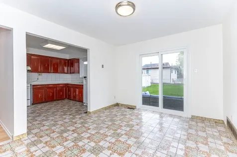 7340 Leesburg Street Mississauga ON L4T 3R6
