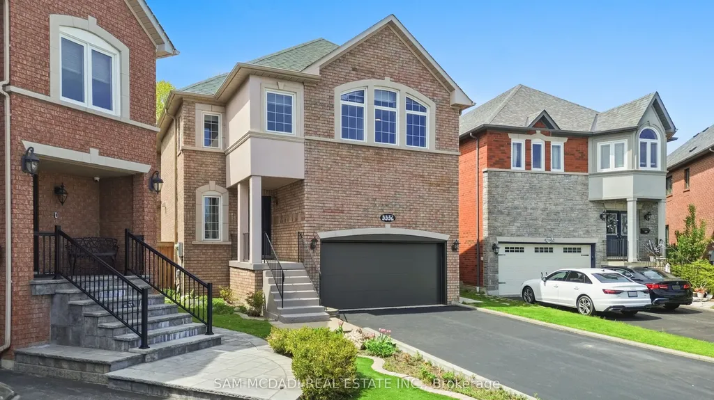 5532 Windy Hill Court Mississauga ON L4Z 3W4
