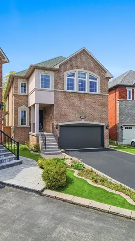 5532 Windy Hill Court Mississauga ON L4Z 3W4