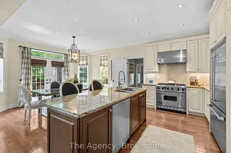 297 Fritillary Street Oakville ON L6L 6W7