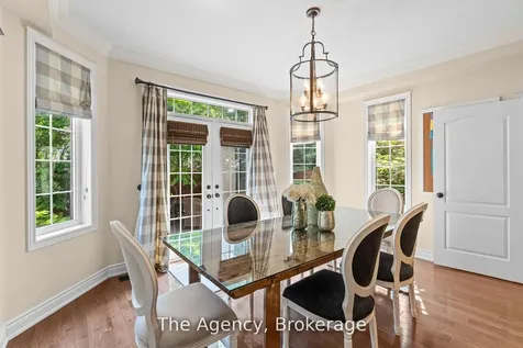 297 Fritillary Street Oakville ON L6L 6W7