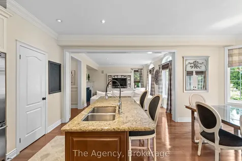 297 Fritillary Street Oakville ON L6L 6W7