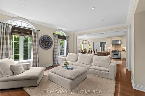 297 Fritillary Street Oakville ON L6L 6W7