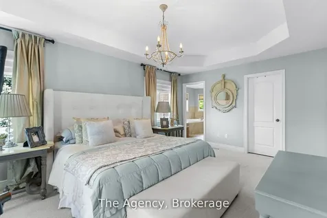 297 Fritillary Street Oakville ON L6L 6W7