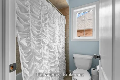 297 Fritillary Street Oakville ON L6L 6W7