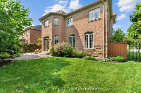 297 Fritillary Street Oakville ON L6L 6W7