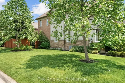 297 Fritillary Street Oakville ON L6L 6W7