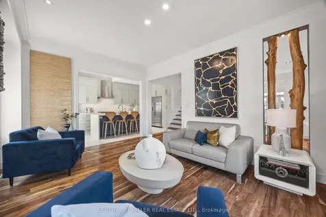 2252 Dewsbury Drive Oakville ON L6M 0A6