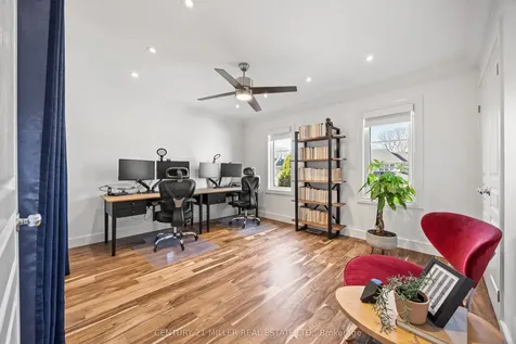 2252 Dewsbury Drive Oakville ON L6M 0A6