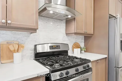 1254 Sweetfern Crescent Milton ON L9E 1M1