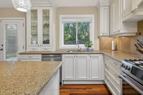 3712 Ketchum Court Mississauga ON L5L 4S4