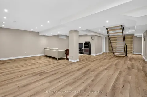 3712 Ketchum Court Mississauga ON L5L 4S4