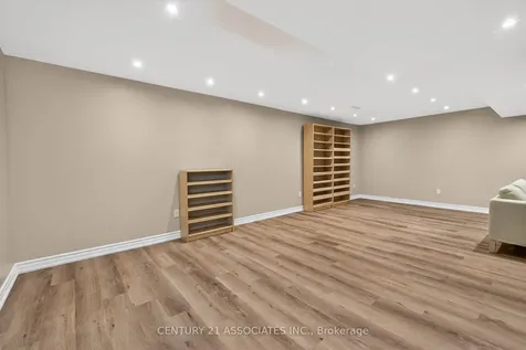 3712 Ketchum Court Mississauga ON L5L 4S4