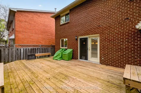 3712 Ketchum Court Mississauga ON L5L 4S4