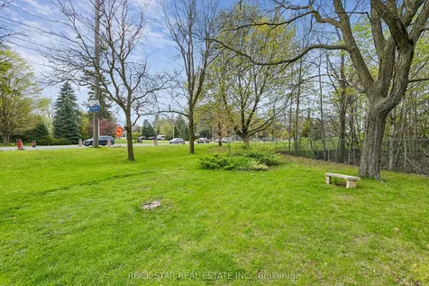 379 Ontario Street S Milton ON L9T 2N2
