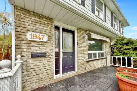 1947 Bonnymede Drive Mississauga ON L5J 1E4
