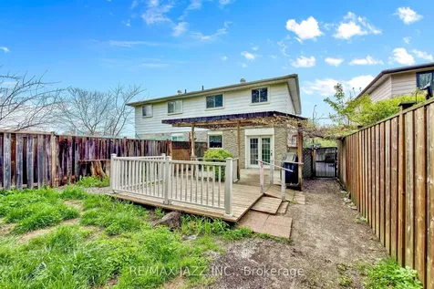 1947 Bonnymede Drive Mississauga ON L5J 1E4