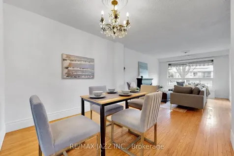 1947 Bonnymede Drive Mississauga ON L5J 1E4