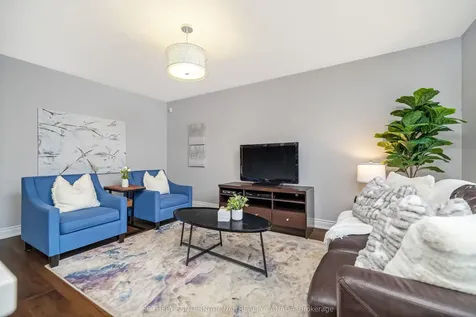 1416 Mcdermott Way Milton ON L9T 6L7