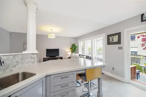 1416 Mcdermott Way Milton ON L9T 6L7