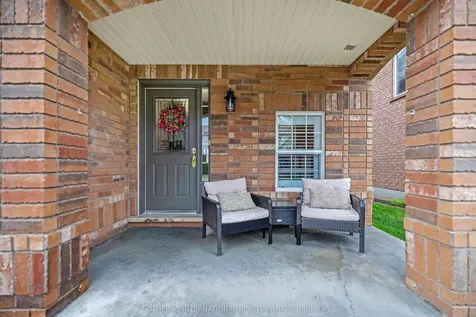 1416 Mcdermott Way Milton ON L9T 6L7