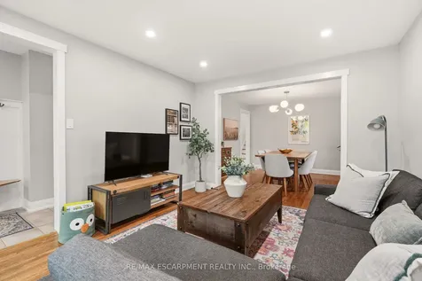 3452 Caplan Crescent Burlington ON L7N 2P9