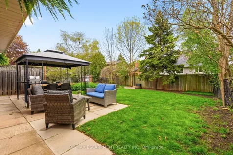 3452 Caplan Crescent Burlington ON L7N 2P9