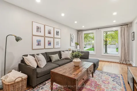 3452 Caplan Crescent Burlington ON L7N 2P9