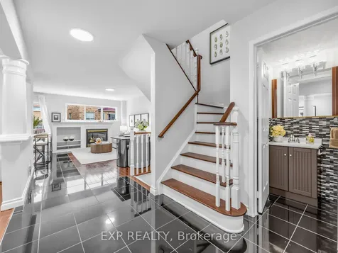 5697 Condor Place Mississauga ON L5V 2J4