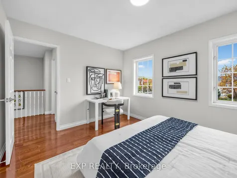 5697 Condor Place Mississauga ON L5V 2J4