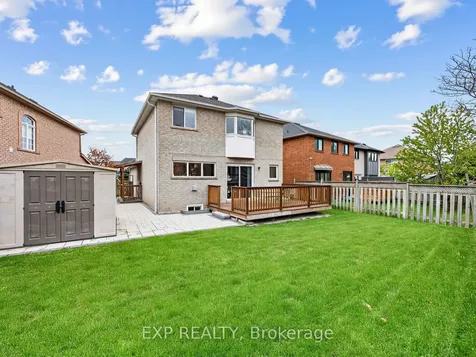 5697 Condor Place Mississauga ON L5V 2J4